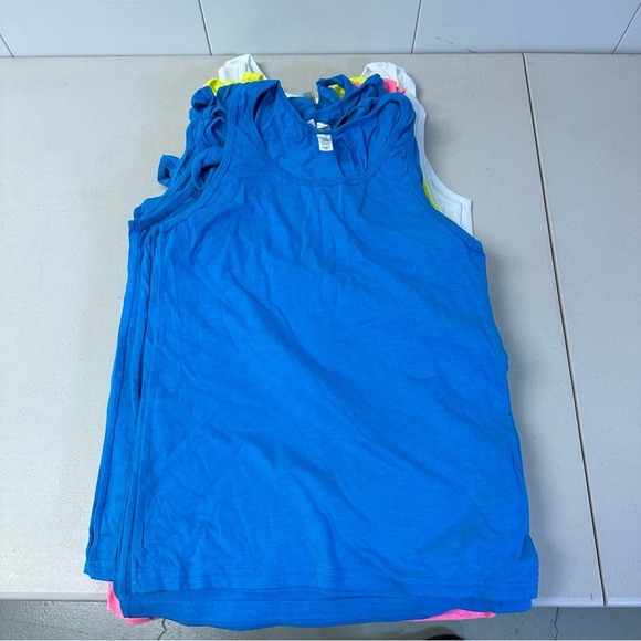 Bulk Lot of 30 Blank Canvas Unisex Tank Tops - Size XS - Picture 4 of 6